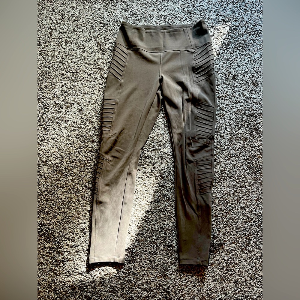 Athleta Delancey Moto Tight S Petite